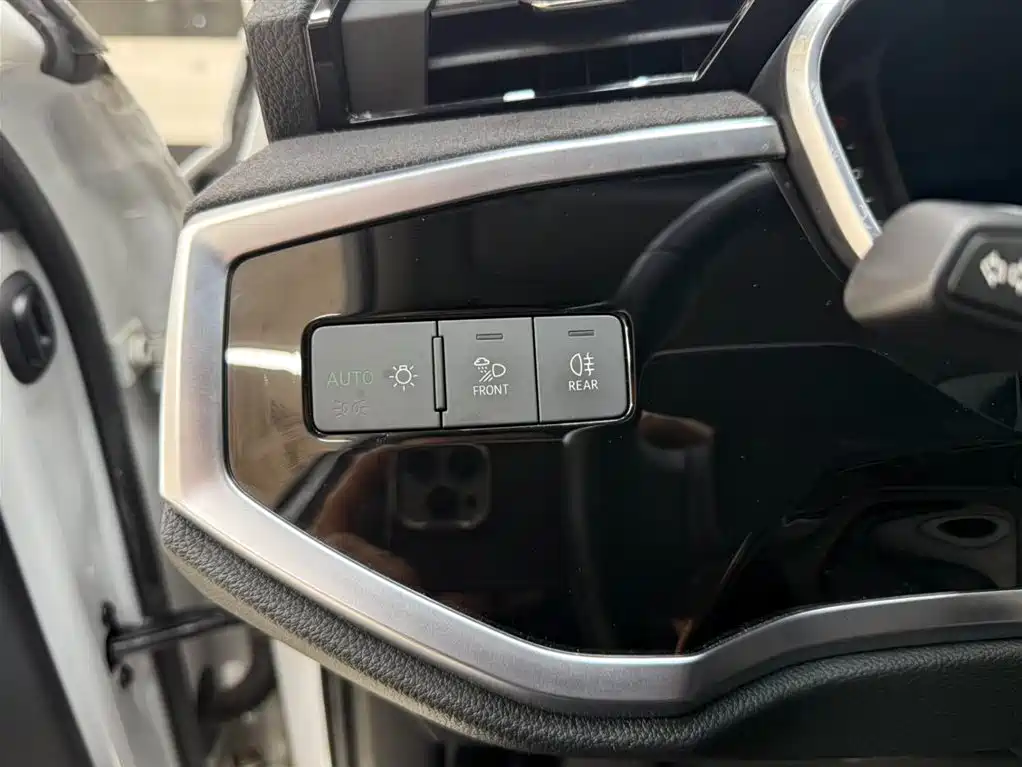 Audi Q3 2022 35 TFSI Fashion Dynamic фото 22