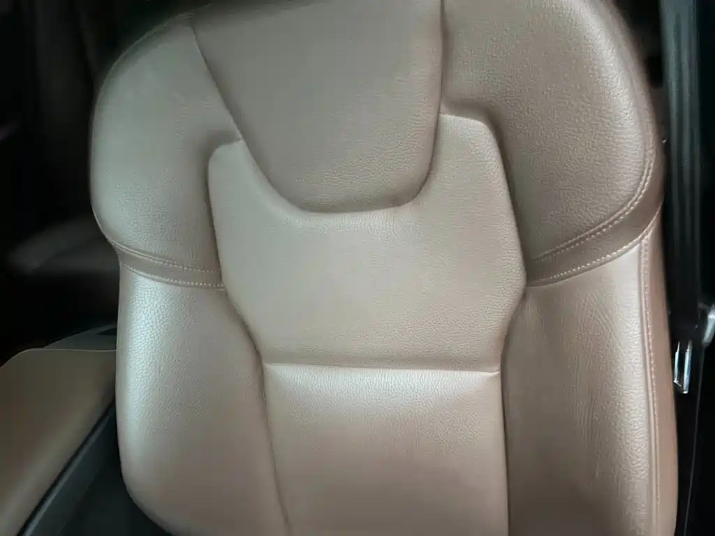 Photo 14 - Volvo S60