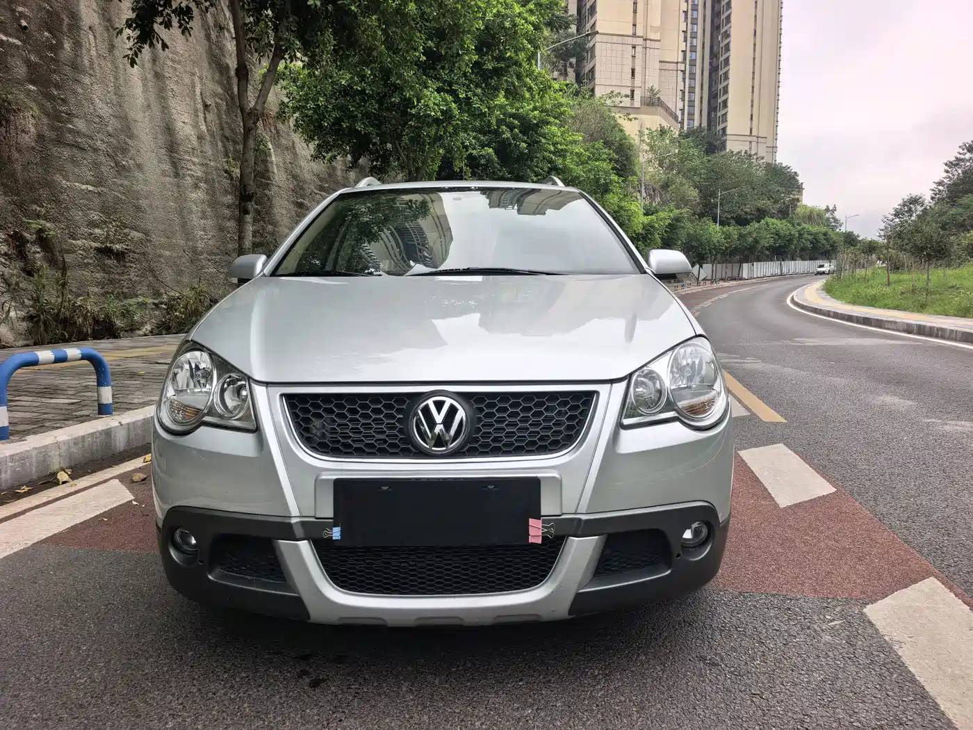 Фото 2 - Volkswagen Polo