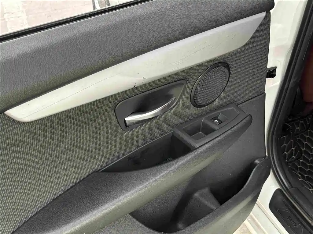 BMW 2 Series Touring 2016 2016 218i Fashion Model