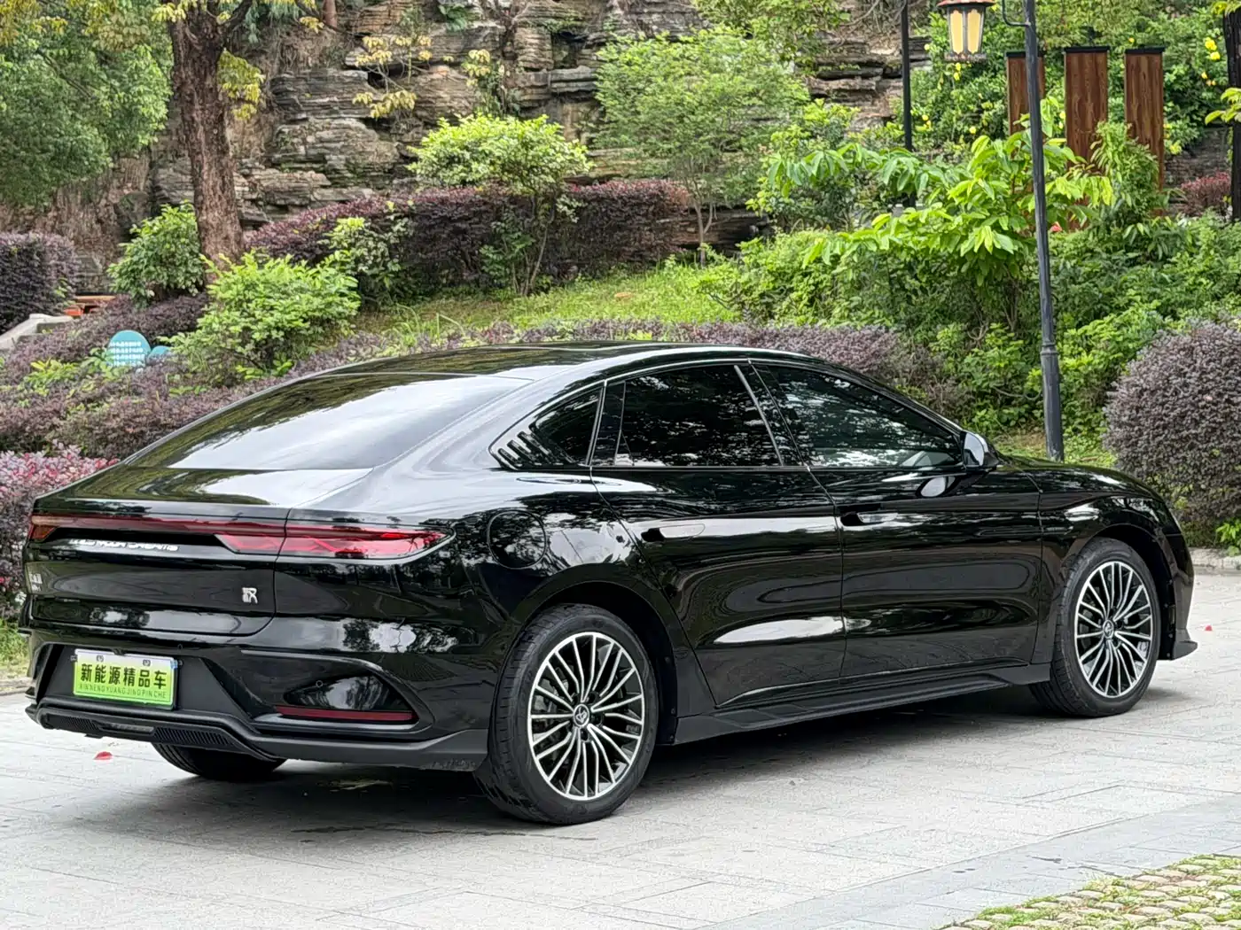 BYD HAN