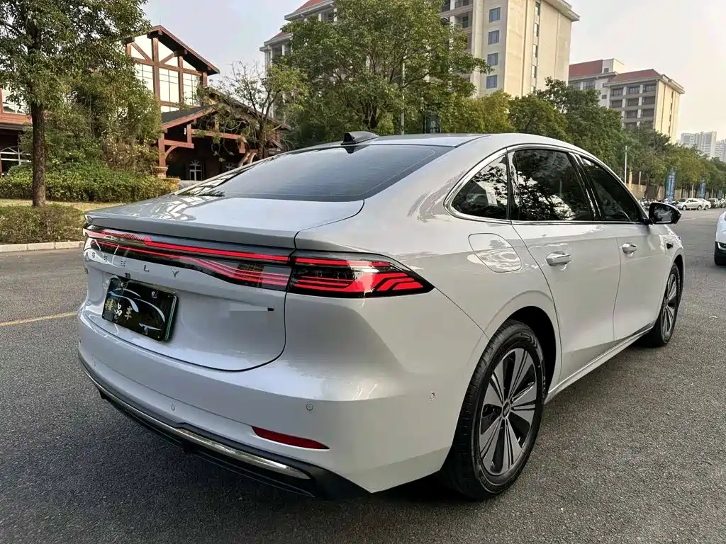 Geely Galaxy Galaxy A7 2025 2025 EM-i 150km Long Voyage Edition