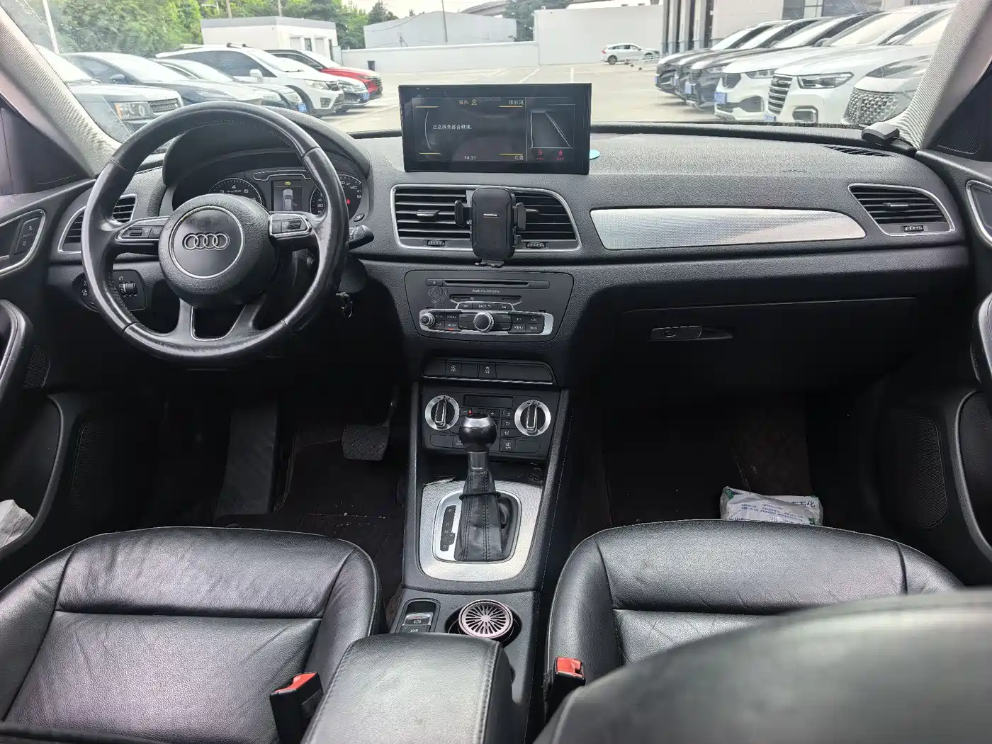 Фото 7 - Audi Q3