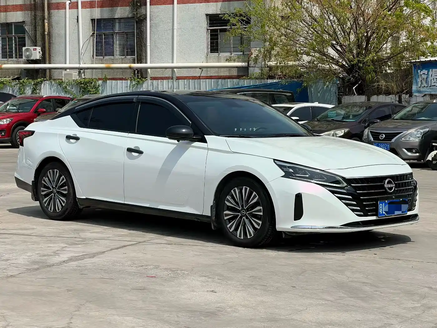 Nissan Teana 2024 2.0L XE Sincere Edition фото 3