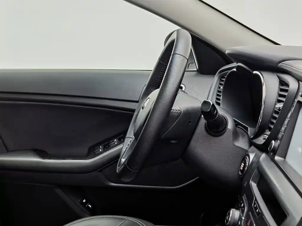 Kia K5 2013 2012 2.0L Automatic DLX