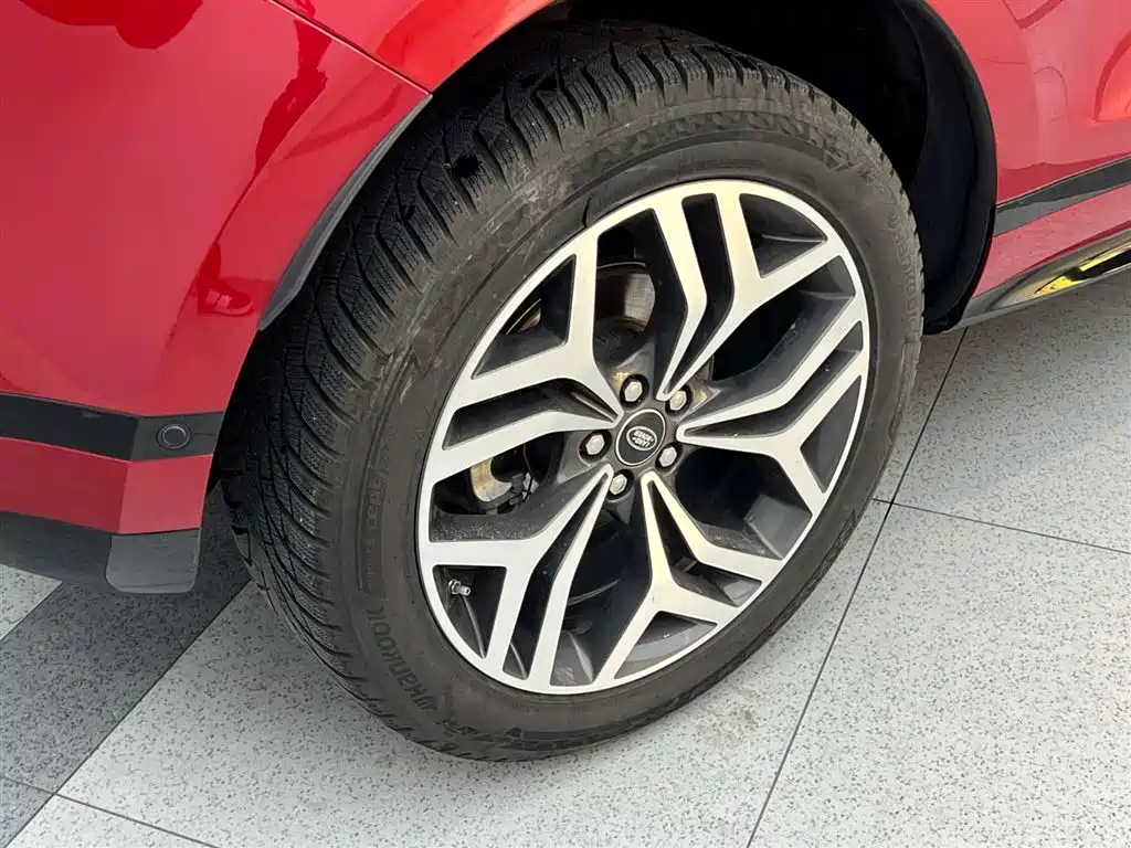 Land Rover Range Rover Evoque 2020 249PS R-DYNAMIC SE Sport Tech Edition фото 7