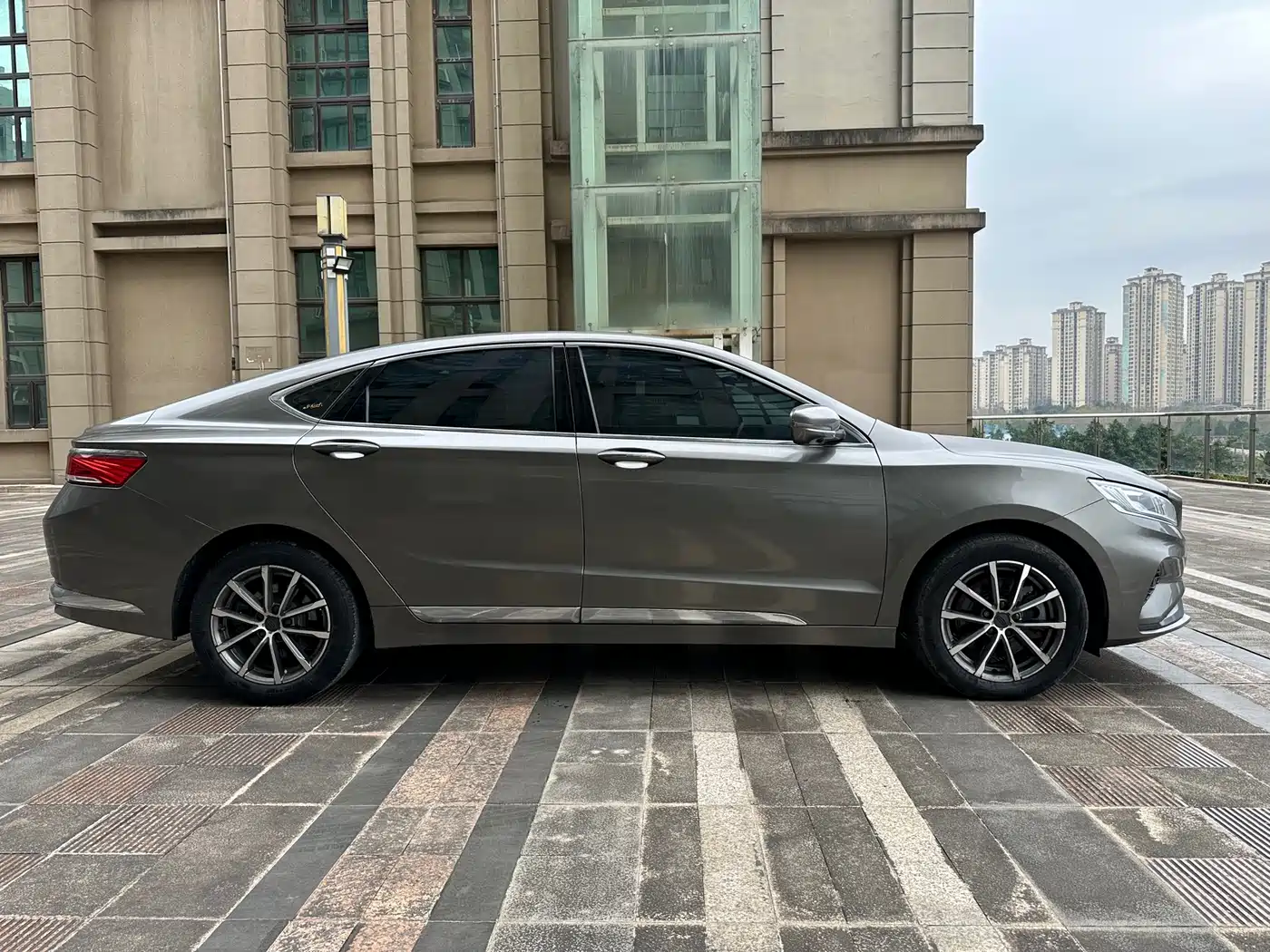 GEELY AUTOMOBILE BORUI