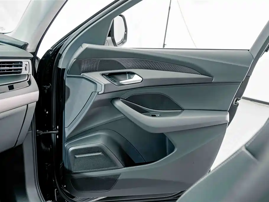 Audi Q6 2025 2024 40 TFSI quattro Cloud View Yulin Package 7-seater