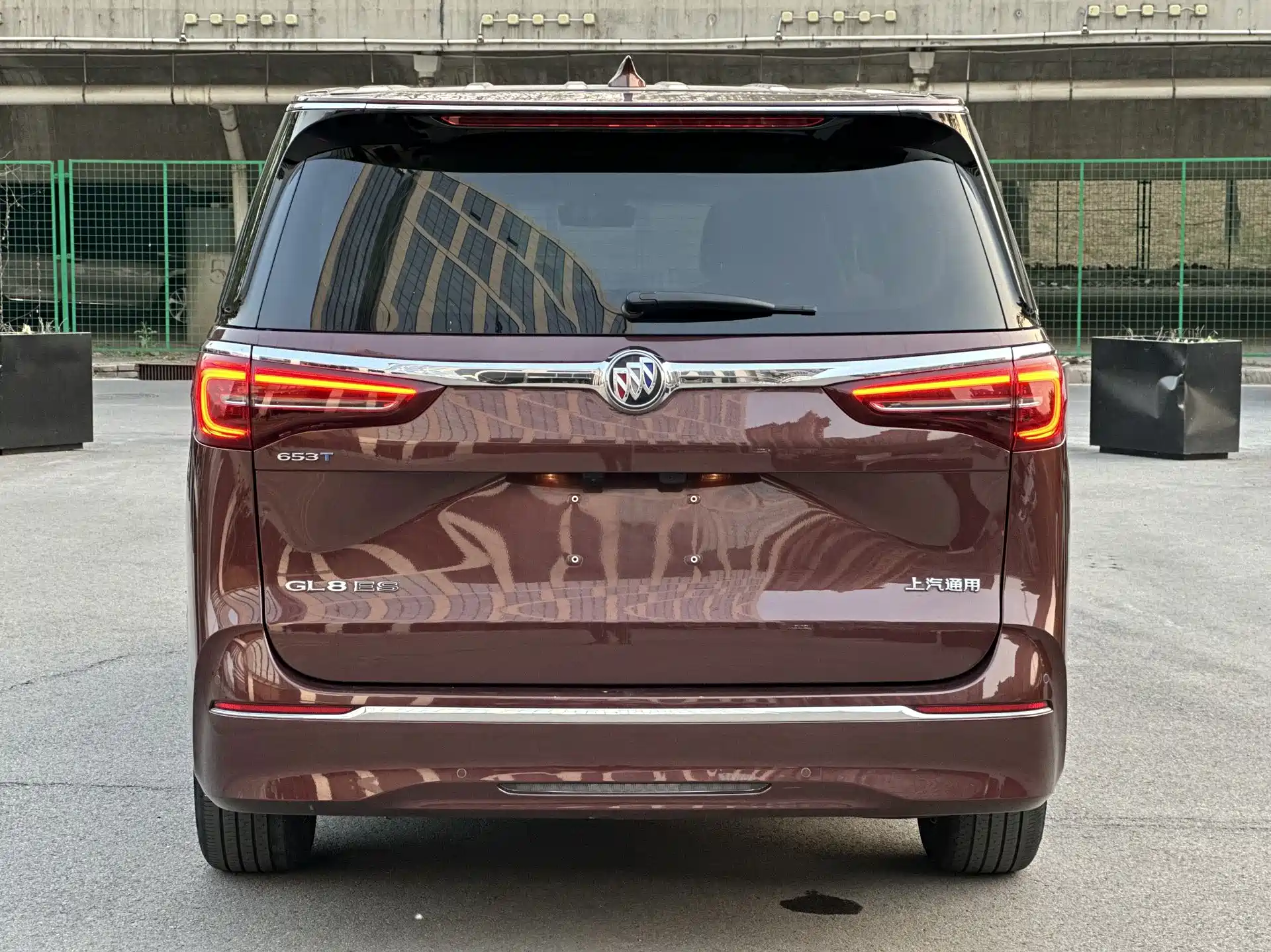 Фото 15 - Buick GL8