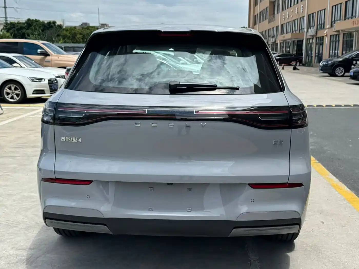 Geely Galaxy Galaxy E5 2026 2026 530km Voyager Edition