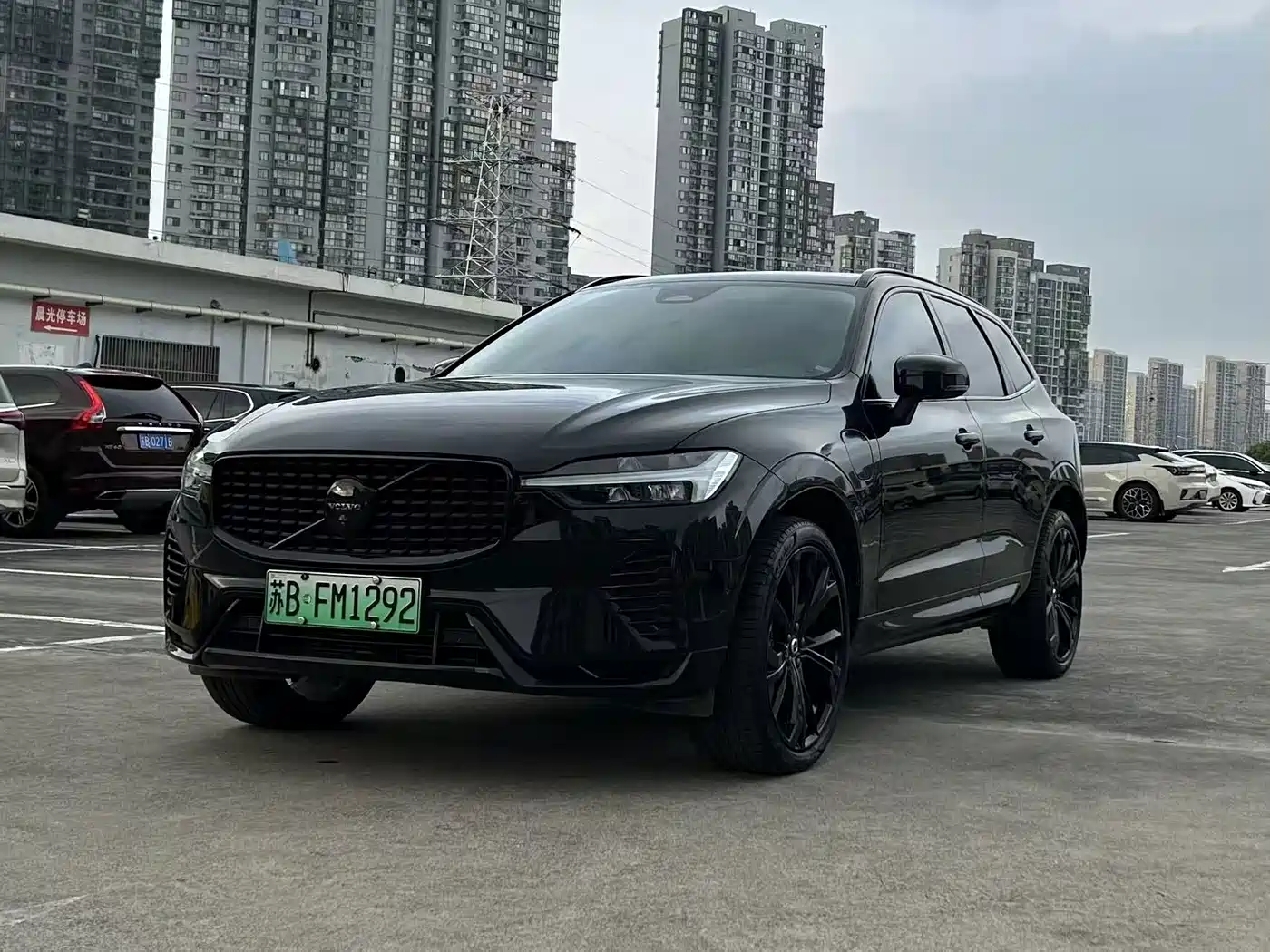 Volvo XC60 Plug-in Hybrid 2024 2024 T8 PHEV Long Range AWD Polar Night Edition