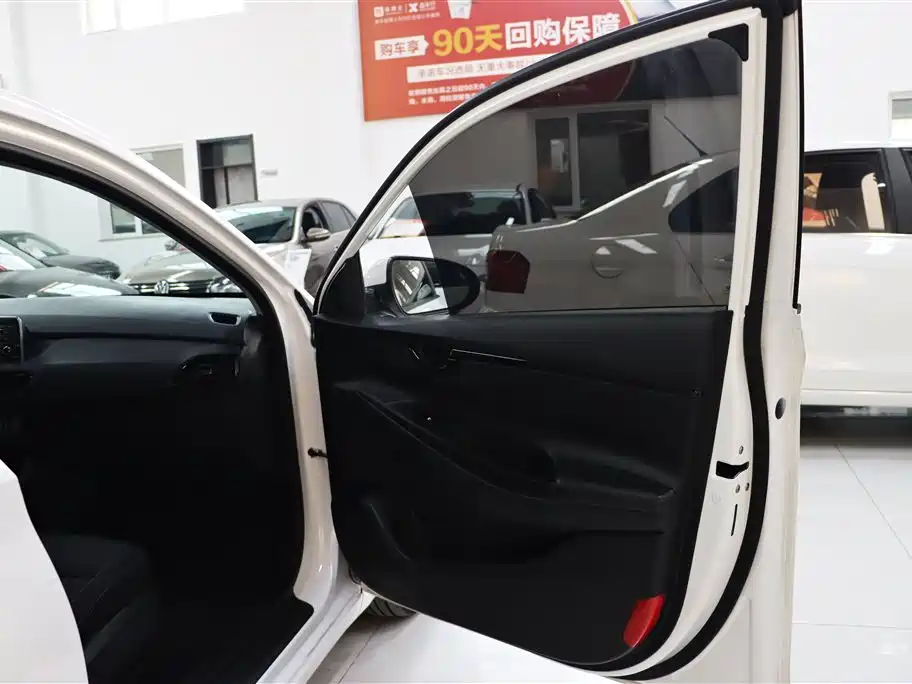 Hyundai Elantra 2018 1.6L Auto Joy GL (China V) фото 22