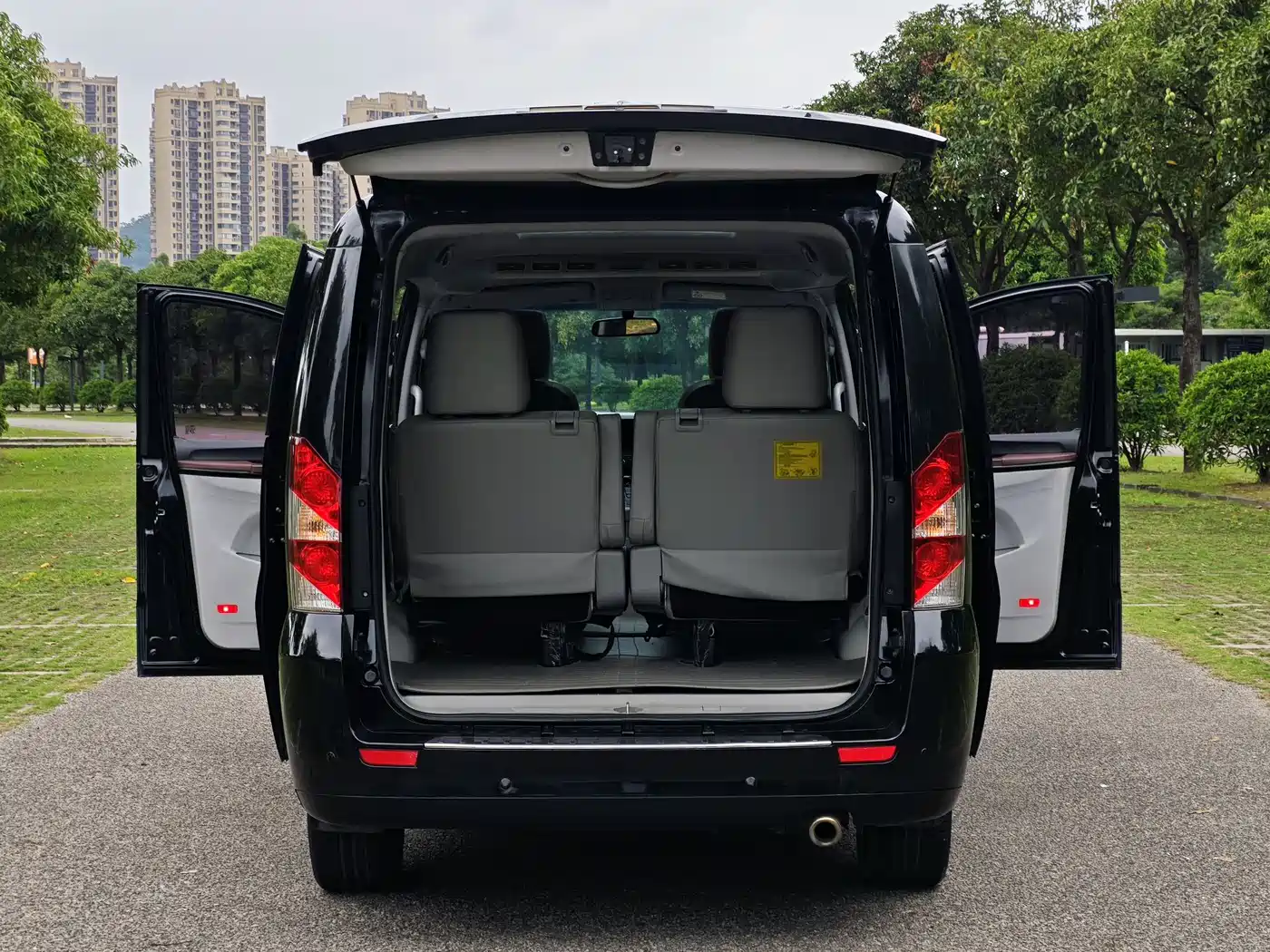 JAC Motors Refine M5 2017 2016 2.0T Gasoline Automatic Business Edition