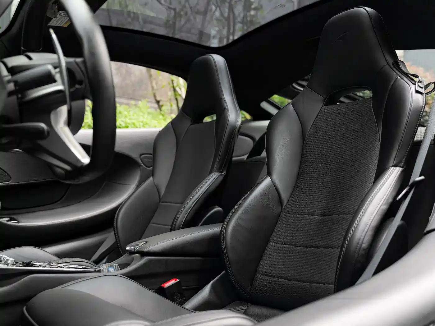 McLaren GT 2023 2023 4.0T Standard Model