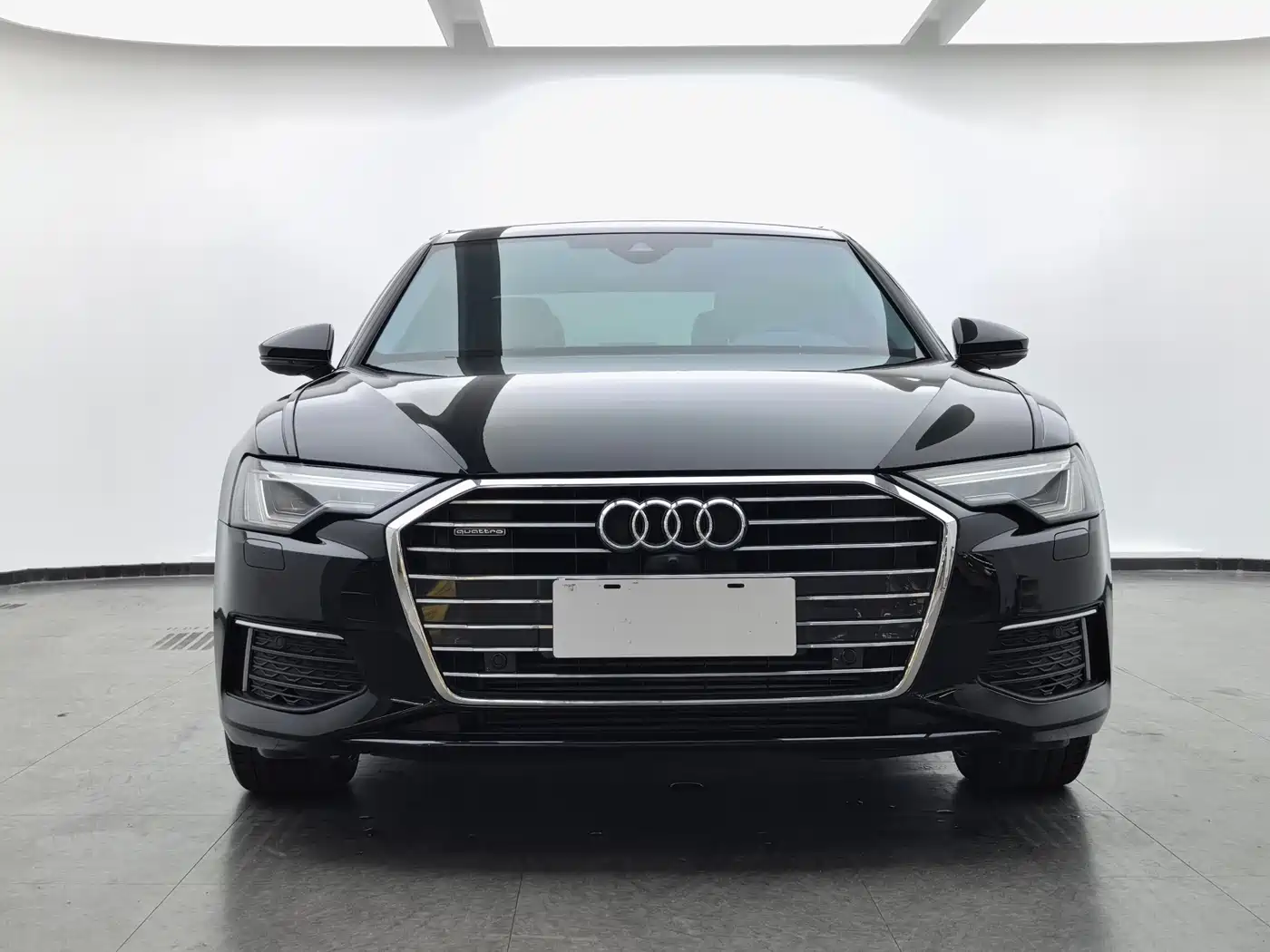 Audi A6L 2022 55 TFSI quattro Premium Elegance фото 2