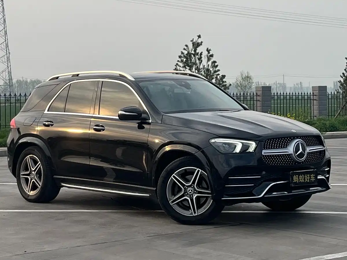 Mercedes-Benz GLE 2020 GLE 350 4MATIC Fashion фото 4