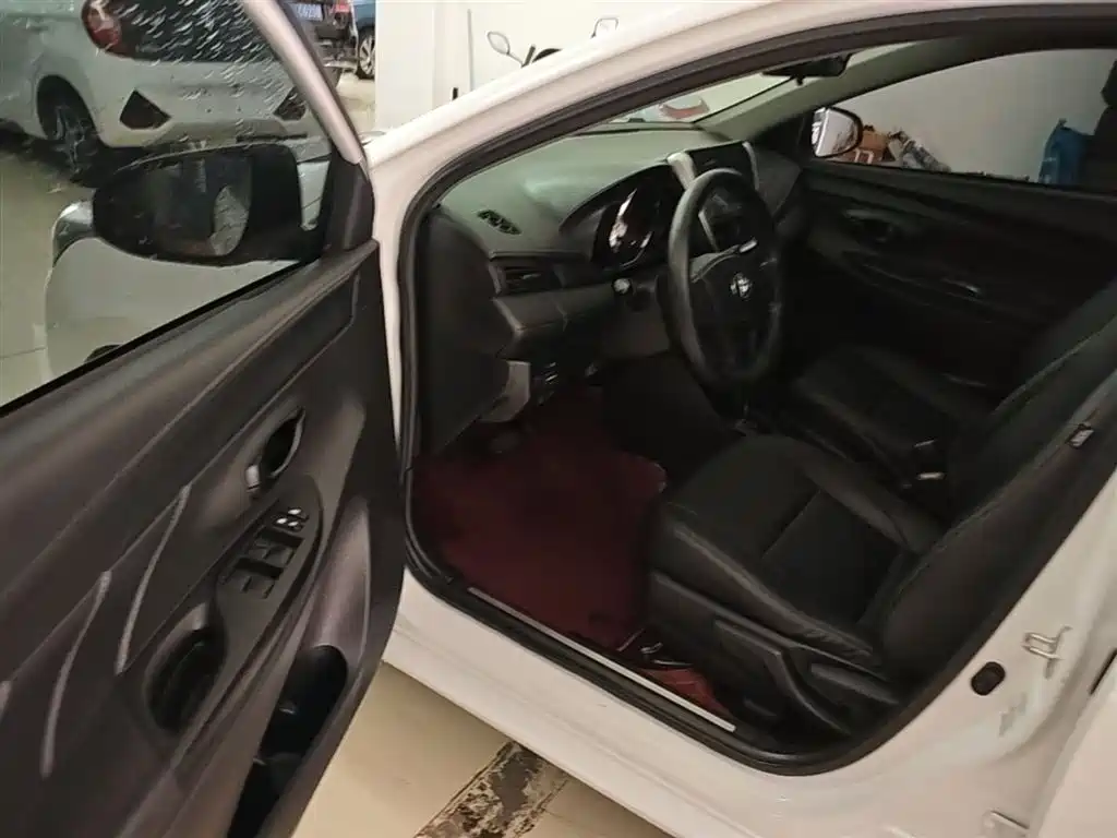 Toyota YARiS L Zhi Xiang 2020 1.5L CVT Leading Edition фото 16