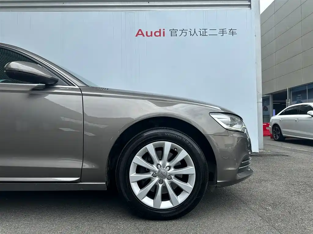 Audi A6L 2014 TFSI Standard фото 20