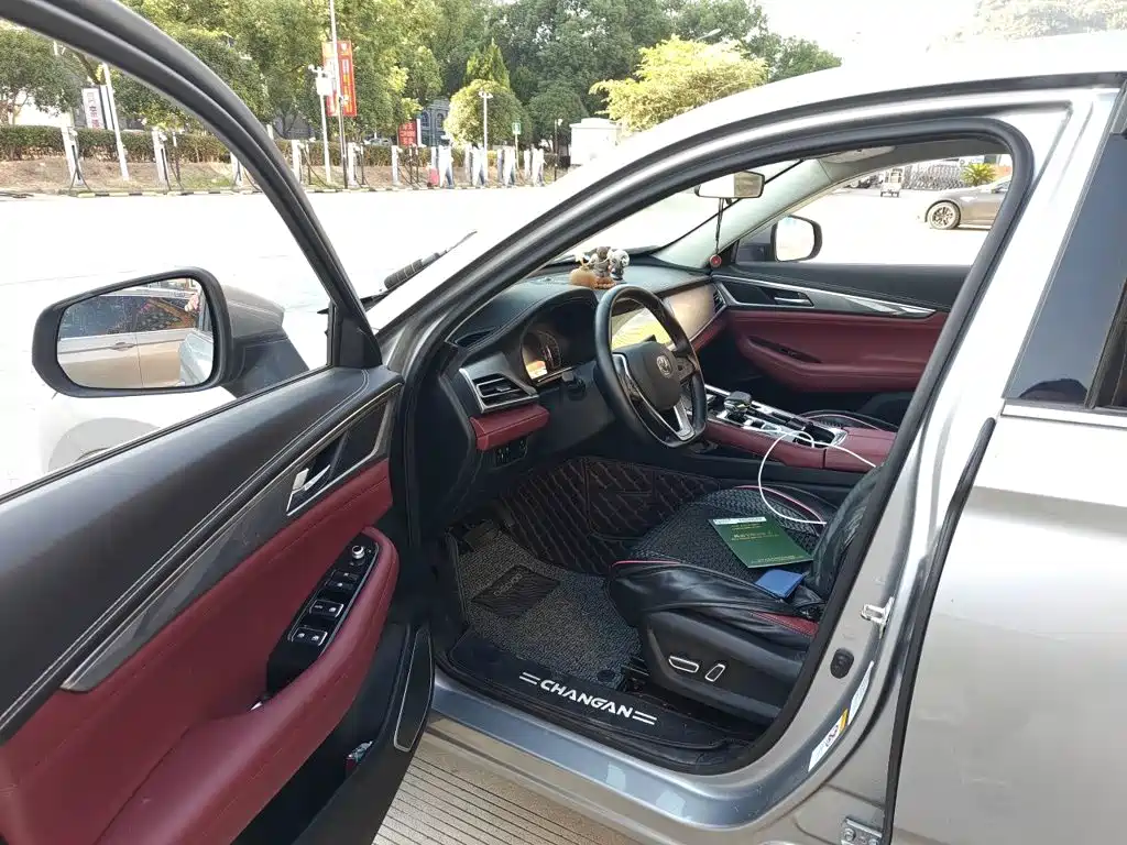 Changan CS85 2021 2021 1.5T DCT Luxury