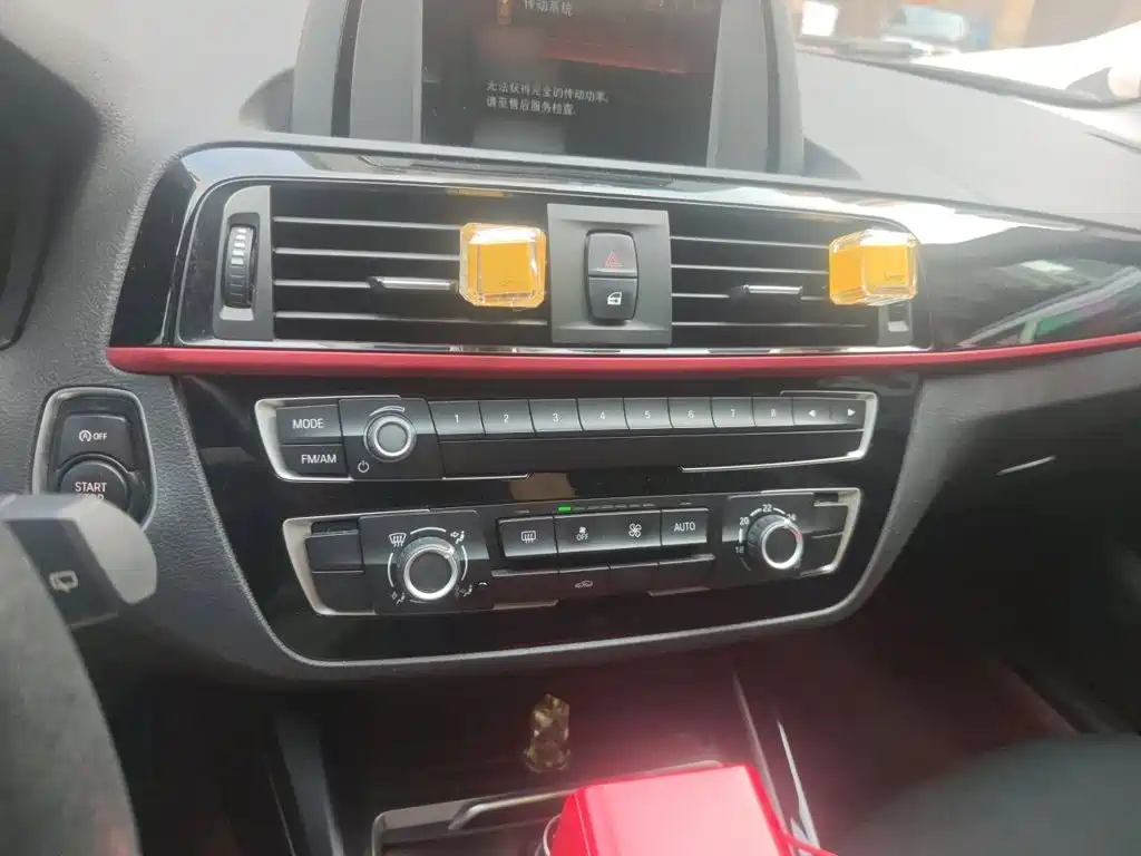 BMW 1 Series (Import) 2019 2018 118i Sport Design Package