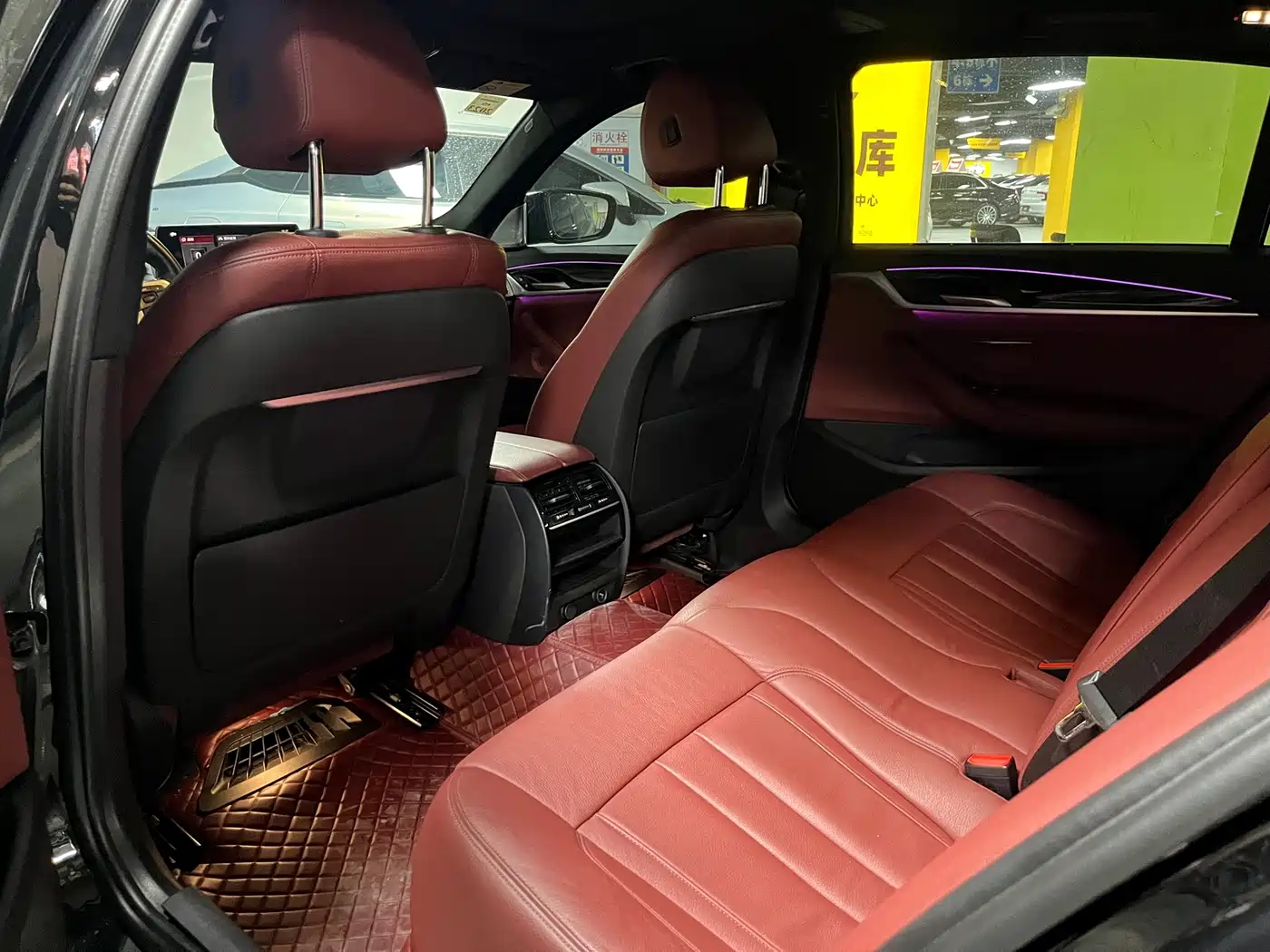 Фото 5 - BMW 5 Series