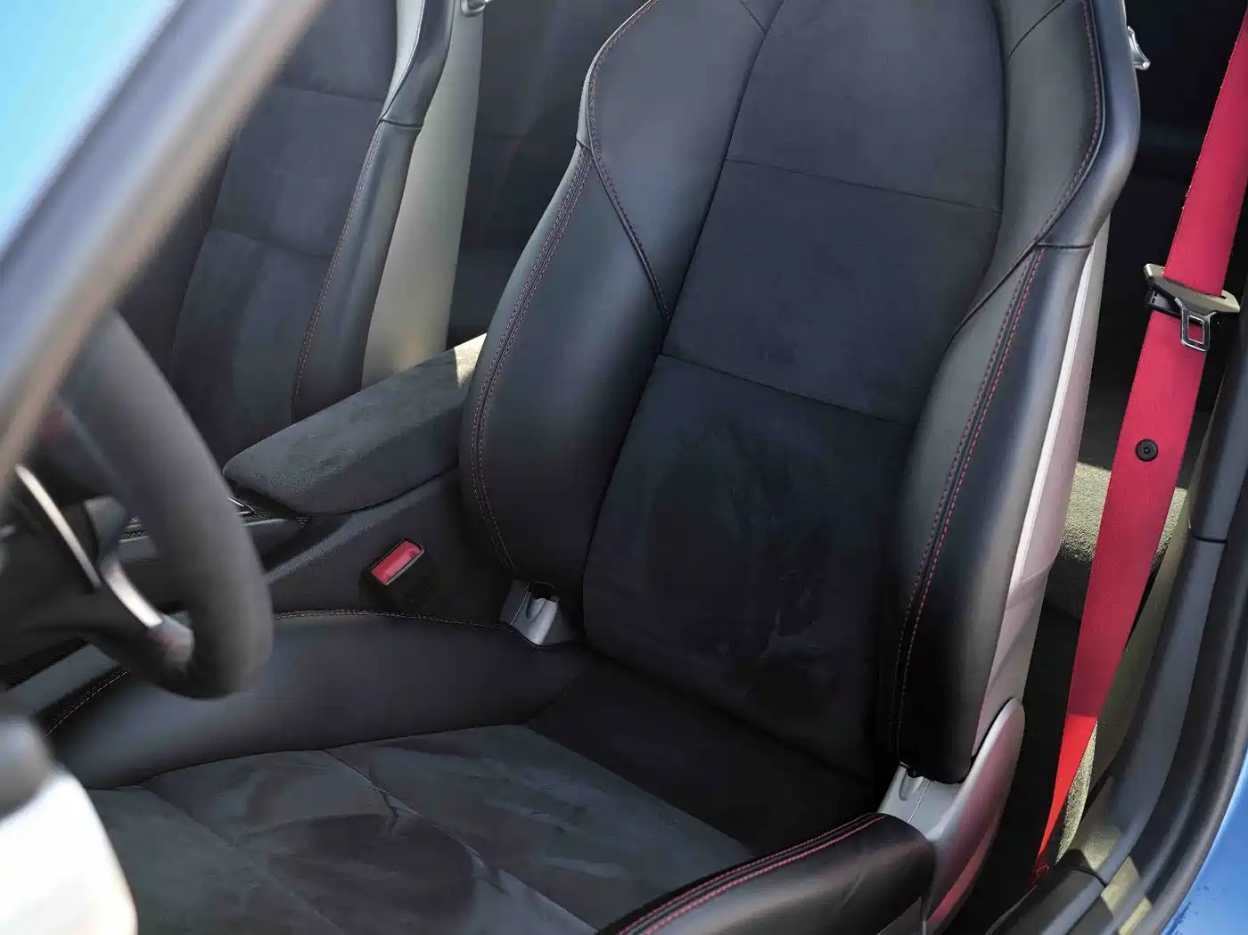 Porsche 911 2013 GT3 3.8L фото 17