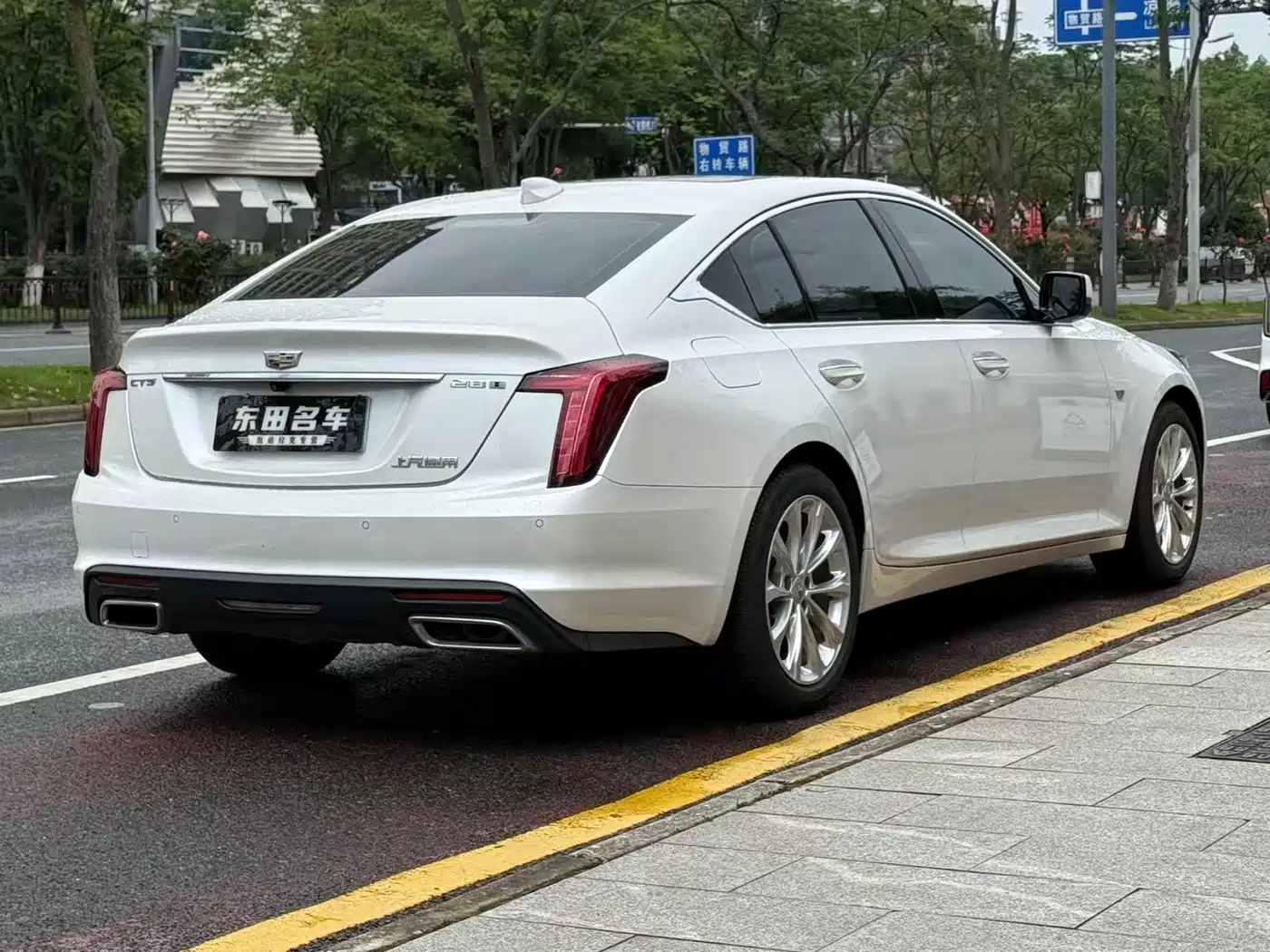 CADILLAC CT5
