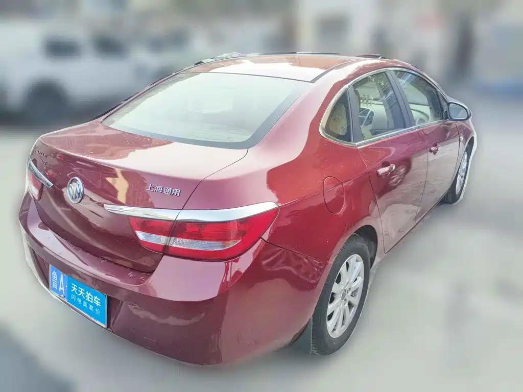 Фото 2 - Buick Excelle