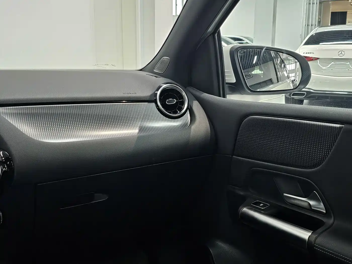 Mercedes-Benz B-Class 2020 B 200 Fashion Edition фото 10