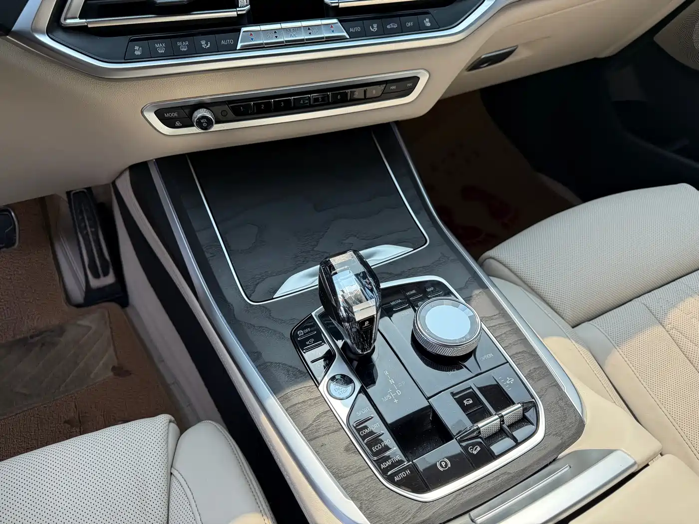 BMW X7 2019 xDrive40i Executive M Sport Package фото 10