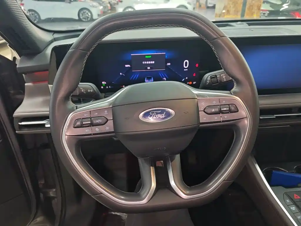 Ford Edge 2024 2025 Edge L 2.0T EcoBoost E Hybrid AWD 7-seater Premium