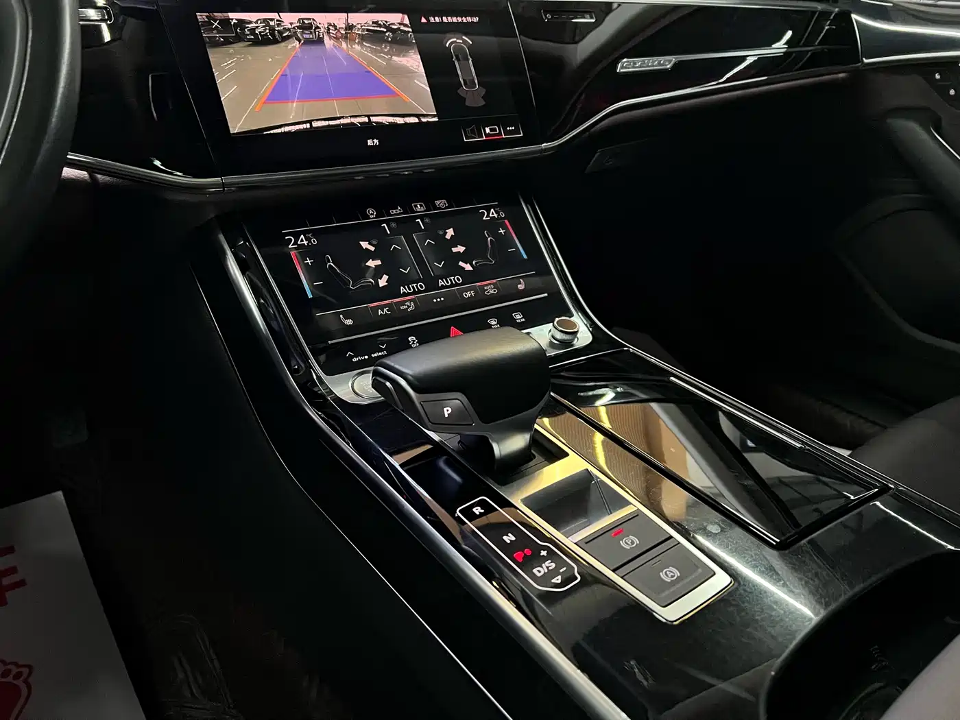 Audi A8 2018 A8L 55 TFSI quattro Launch Elite фото 11