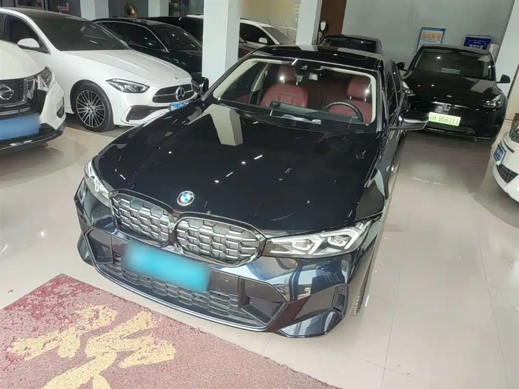 BMW 3 Series 2023 325Li M Sport Black Night Package