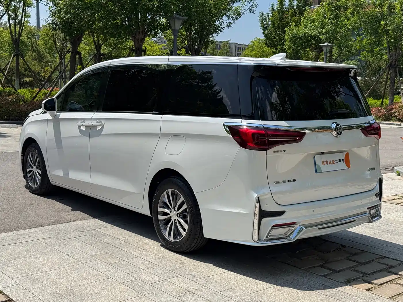 BUICK GL8