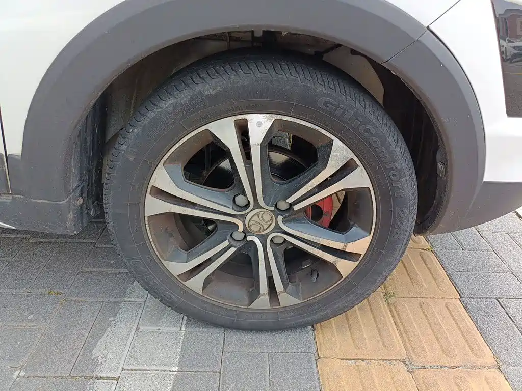 BAIC Senova X25 2017 2015 1.5L Automatic Luxury