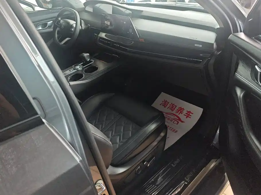 Changan UNI-K 2022 2021 2.0T Premium