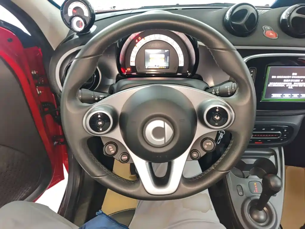smart forfour 2018 2018 0.9T 66kW Pioneer Edition
