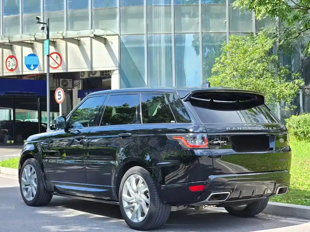 Фото 3 - Land Rover Range Rover Sport