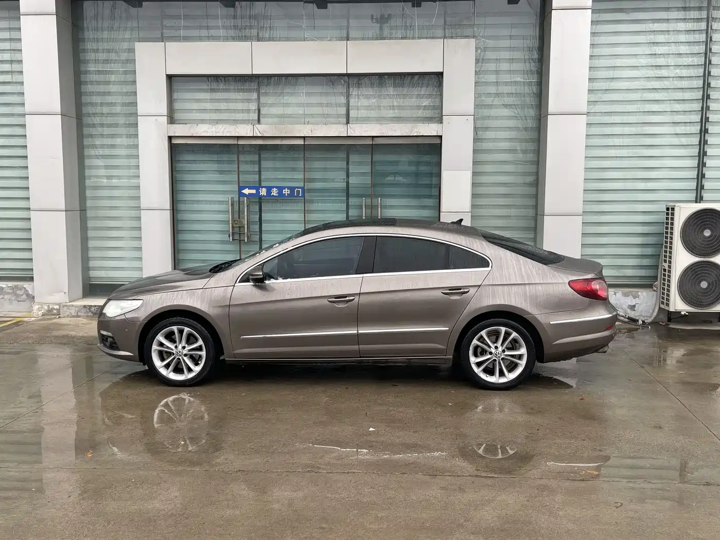 Volkswagen FAW-Volkswagen CC 2011 2.0TSI Prestige фото 3