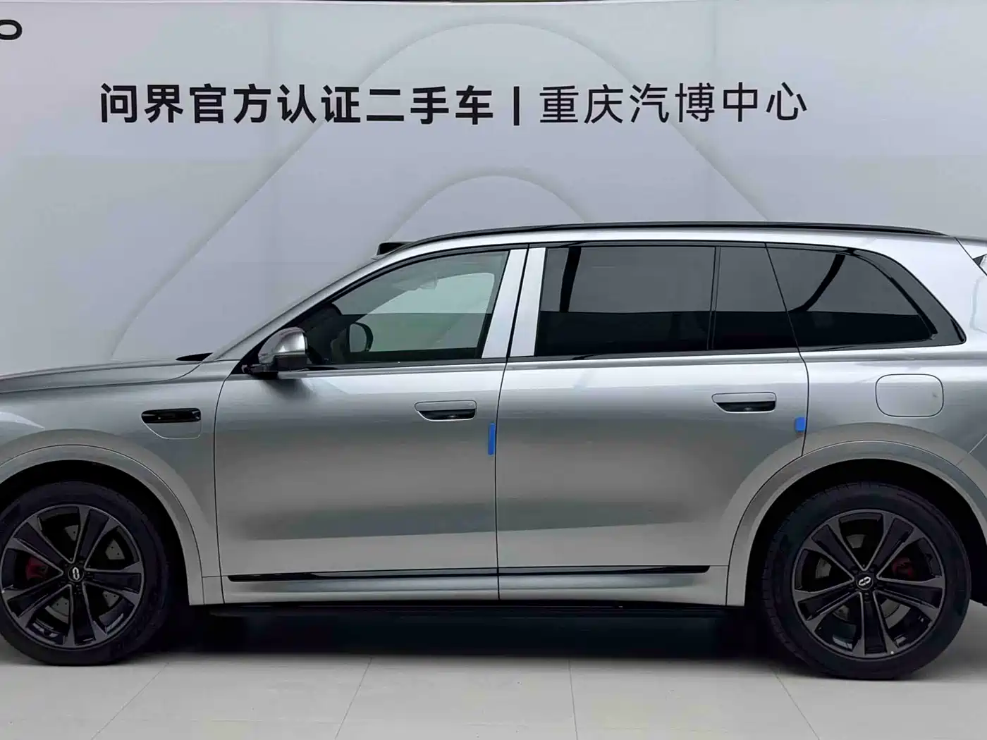 AITO Wenjie AITO M8 2025 Model Extended Range Ultra Edition 53.4kWh 5-Seater фото 4