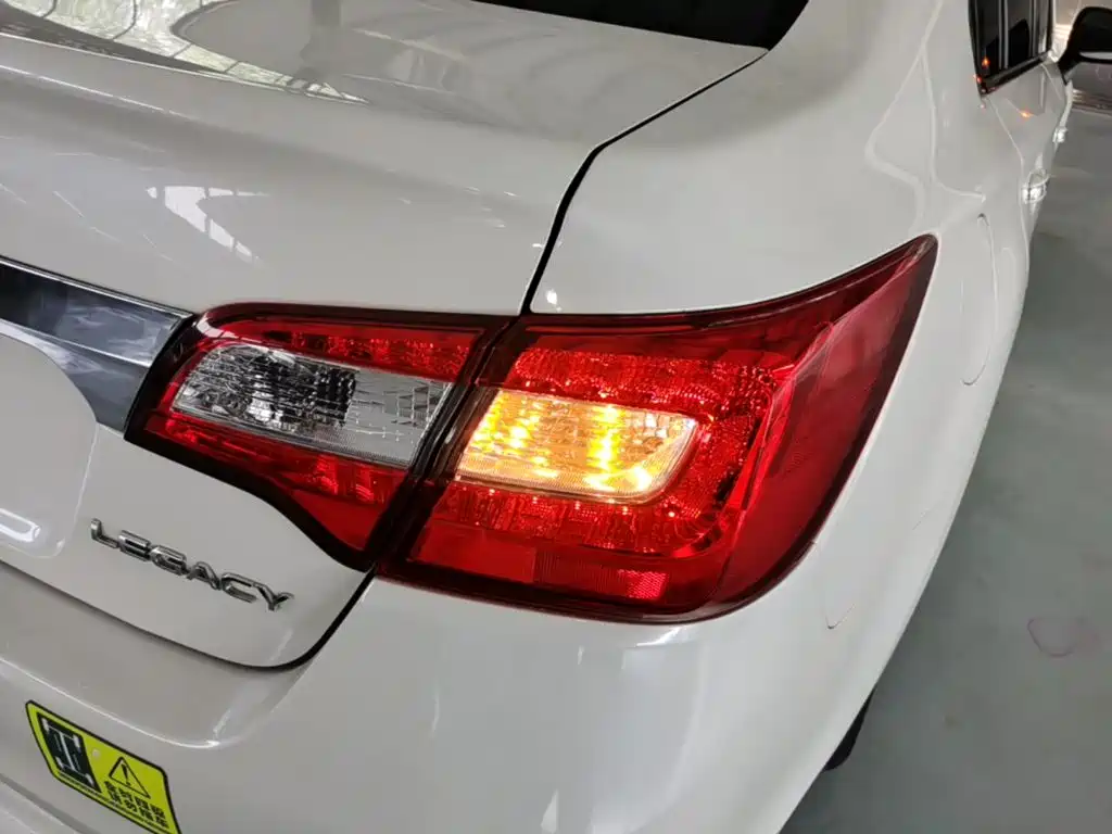 Subaru Legacy 2018 2017 2.5i AWD Glory Edition