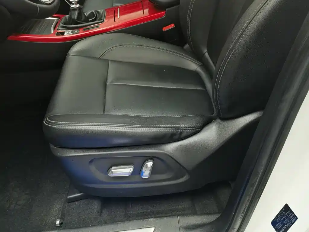 Hanteng Auto Hanteng X7 2017 2016 1.5T Manual Premium Edition