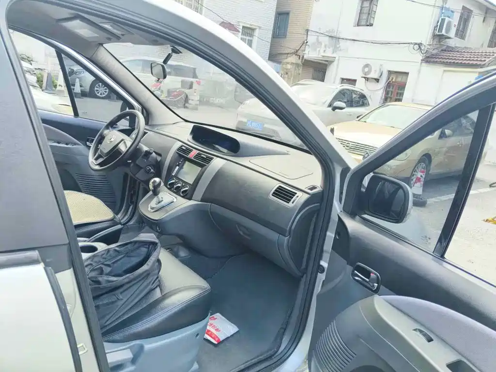 Dongfeng Fengxing Jingyi 2013 2014 XL 1.5L AMT Luxury Class China IV