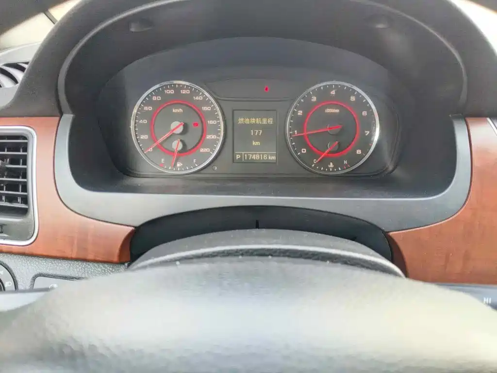 Maxus G10 2016 2016 2.0T Automatic Elite