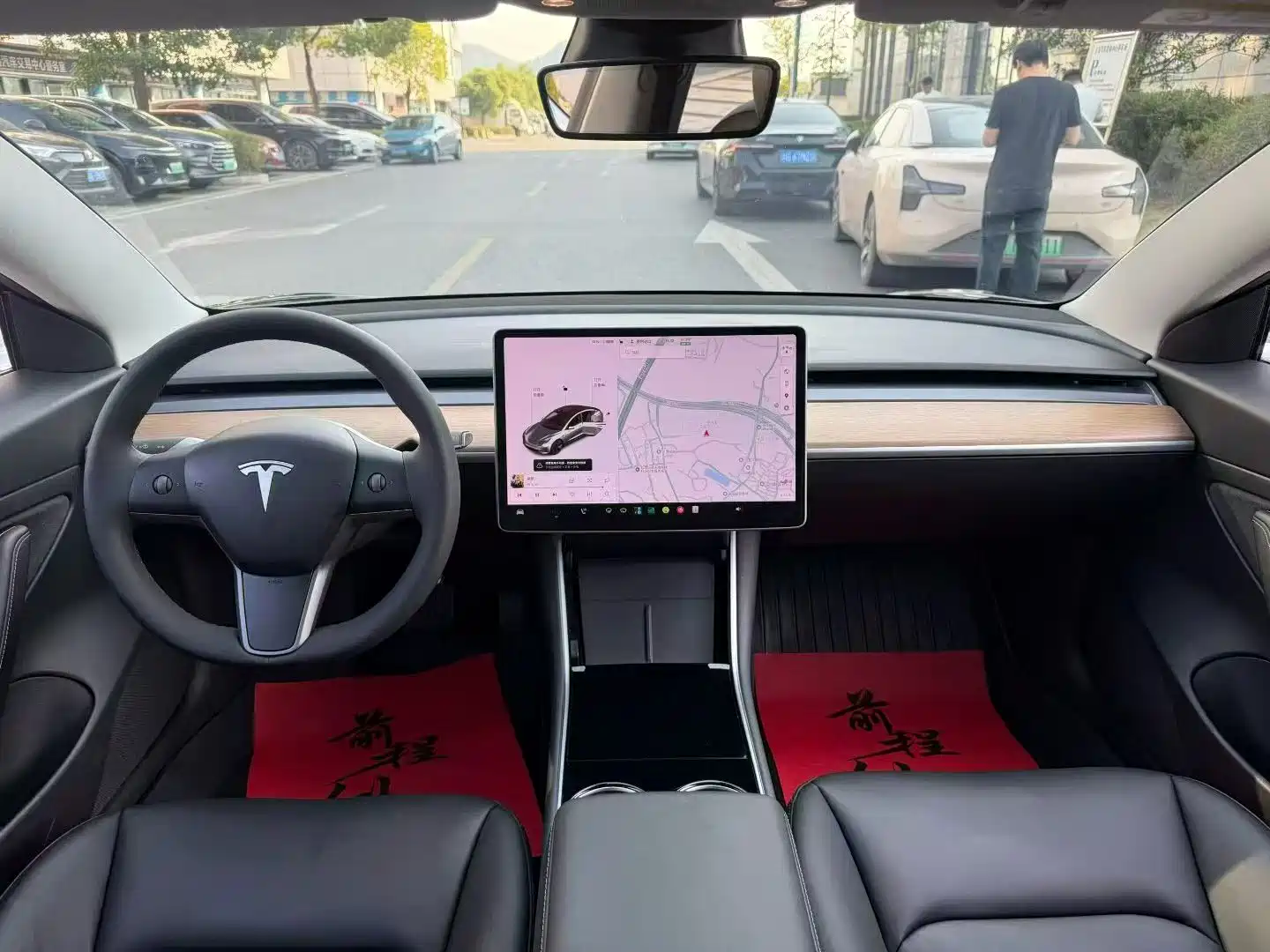Фото 5 - Tesla Model 3
