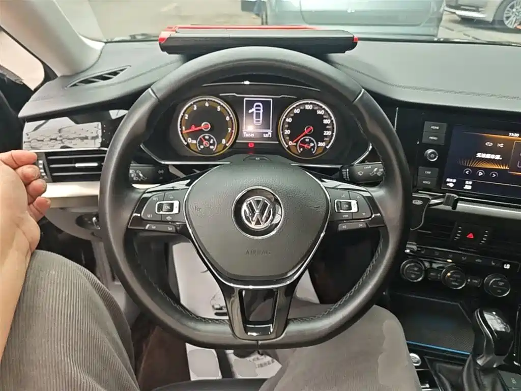 Volkswagen Passat 2019 330TSI Elite Version China VI фото 11