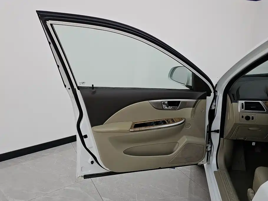 Фото 7 - Buick Excelle