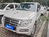 Фото 1 - Mitsubishi Pajero (Import)