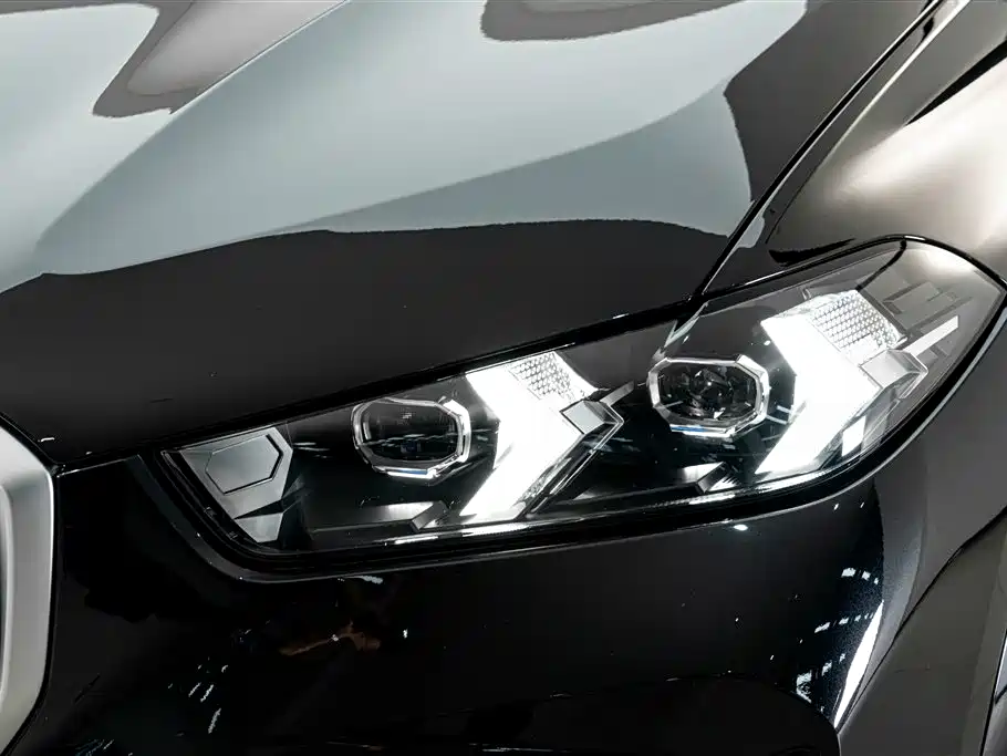 BMW X5 2026 2026 xDrive 30Li Luxury M Sport Night Edition Package