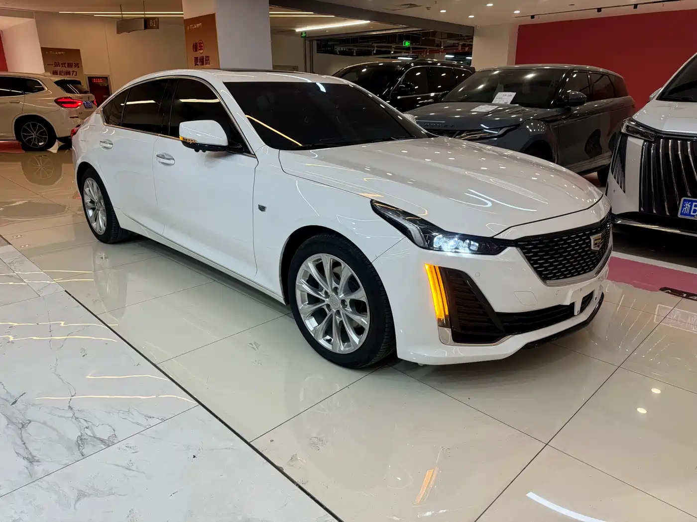 CADILLAC CT5